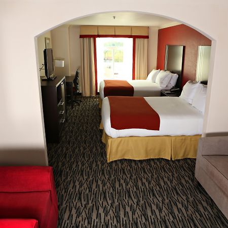 Holiday Inn Express Hotel & Suites - Sumter By Ihg Екстериор снимка