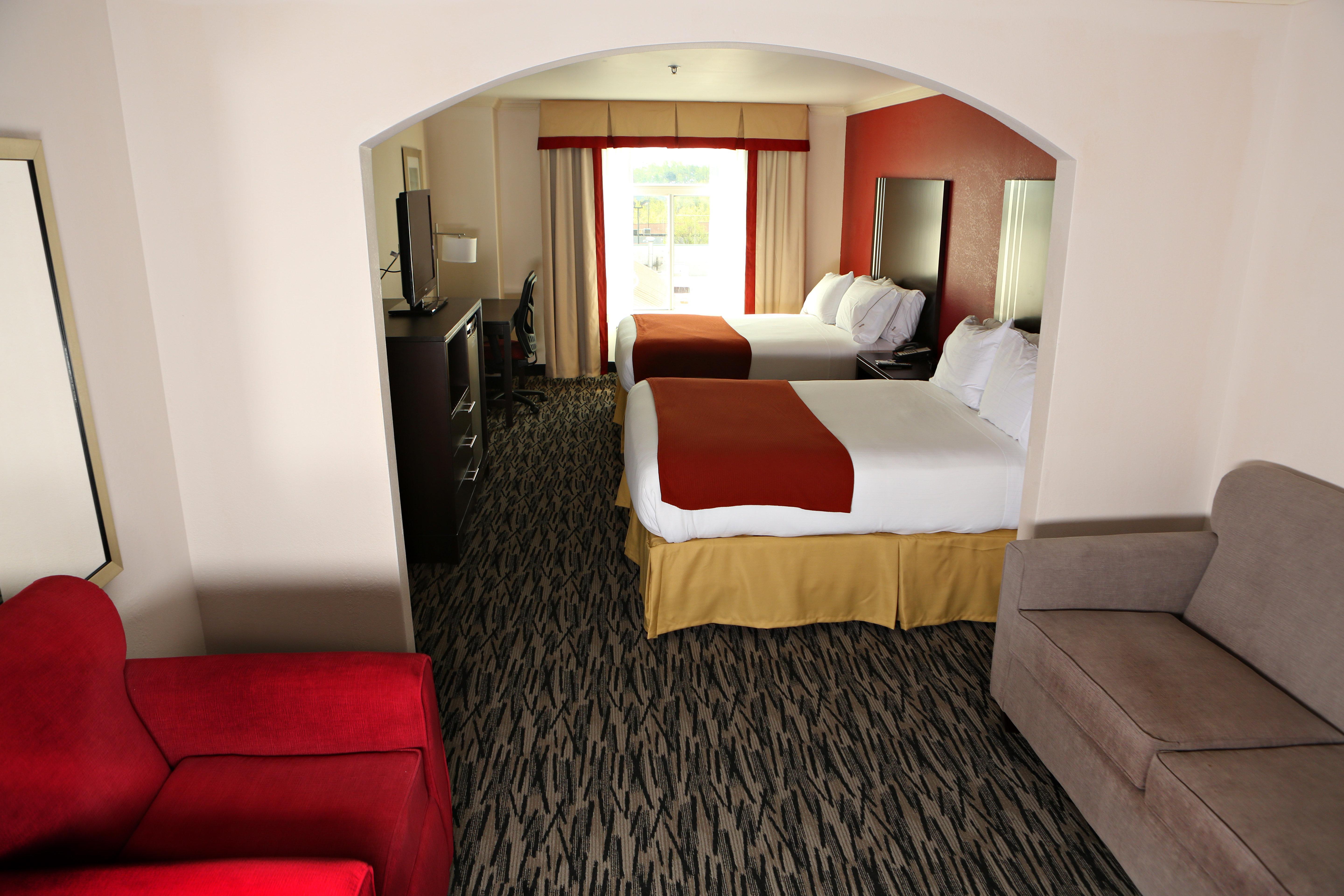 Holiday Inn Express Hotel & Suites - Sumter By Ihg Екстериор снимка