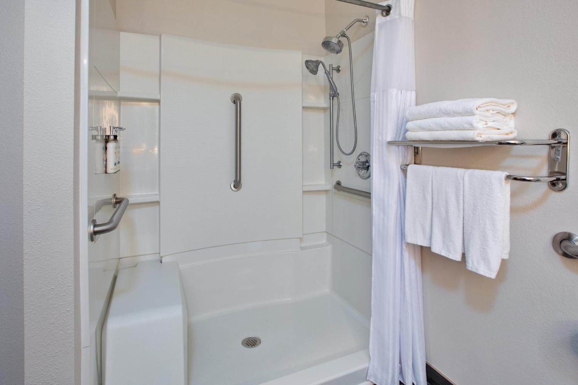 Holiday Inn Express Hotel & Suites - Sumter By Ihg Екстериор снимка