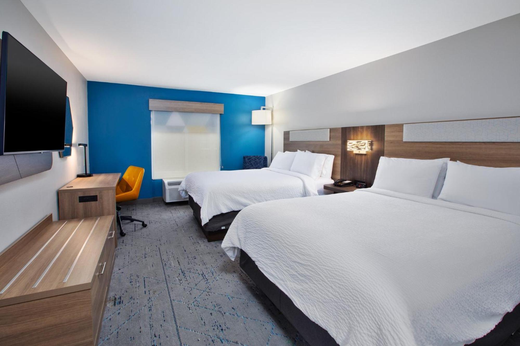 Holiday Inn Express Hotel & Suites - Sumter By Ihg Екстериор снимка